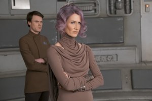 Amilyn Holdo (Laura Dern)
